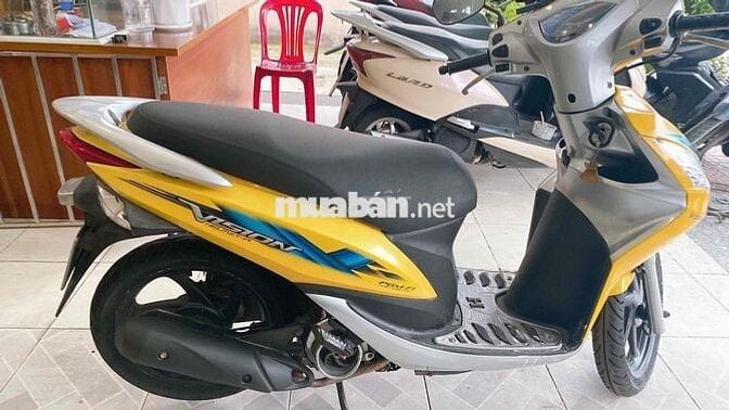 Honda Vision 2013 Vàng