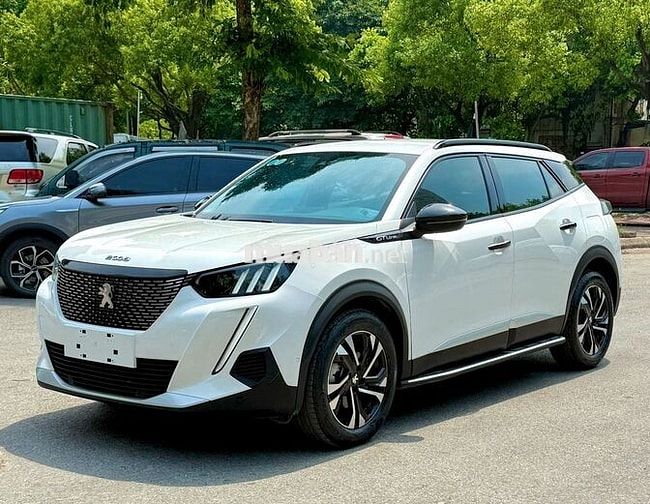 Peugeot 2008 GT line model 2022 siêu đẹp - 50000km