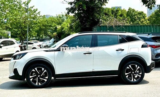 Peugeot 2008 GT line model 2022 siêu đẹp - 50000km