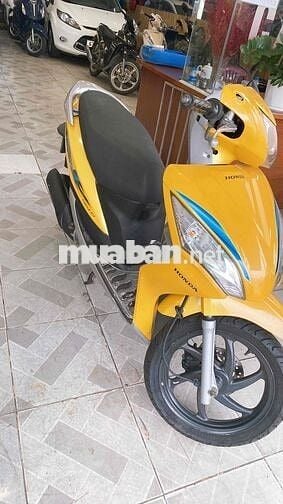 Honda Vision 2013 Vàng