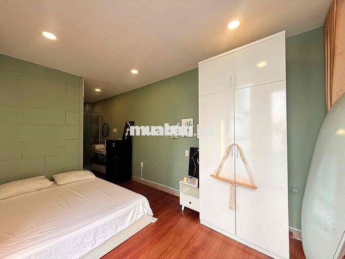 CHO THUÊ PHÒNG STUDIO CÓ SÂN RIÊNG SIÊU XINH NGAY TRUNG TÂM QUẬN 3