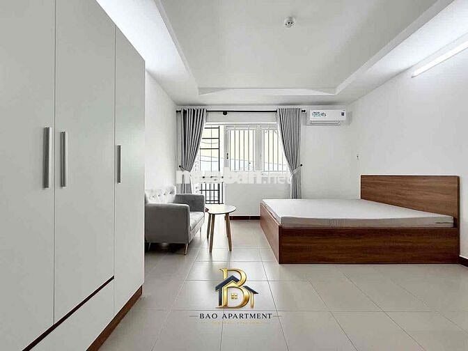 Cho thuê căn hộ dịch vụ mới khai trương, Studio full nội thất ban công