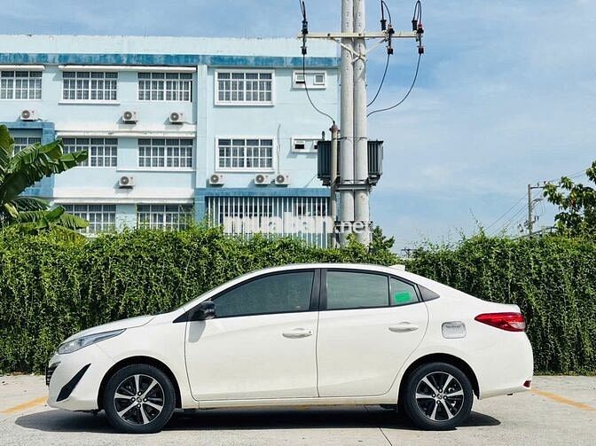 Toyota Vios 2018 1.5E AT Trắng 64.000 km