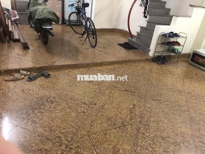 Cho thuê căn hộ khéo kin tại ngõ 189 Hoàng Hoa Thám