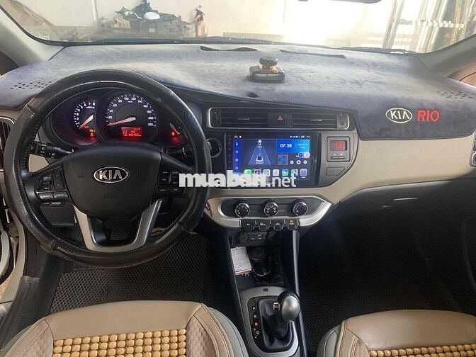 Kia Rio Trắng Số tự động