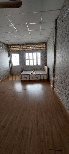 Bán gấp nhà hẻm cụt 4m Hồ Biểu Chánh, DT: 4m x 18m, 2 lầu. Gía 12 tỷ