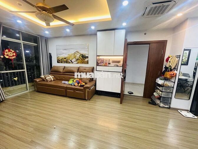 ANH TÔI MUỐN BÁN NHANH CĂN HỘ CHUNG CƯ IA20 KĐT NAM THĂNG LONG 