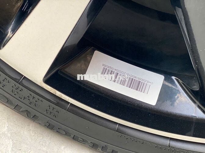 Vinfast VFe34 Model 2023 - 20000 km