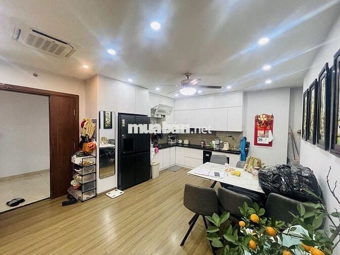 ANH TÔI MUỐN BÁN NHANH CĂN HỘ CHUNG CƯ IA20 KĐT NAM THĂNG LONG 