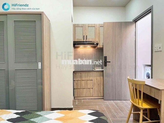 STUDIO CAO CẤP GẦN NGÃ TƯ HÀNG XANH