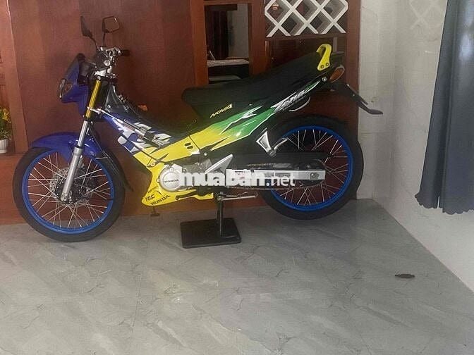 Honda Nova Tena Xanh Vàng Đen
