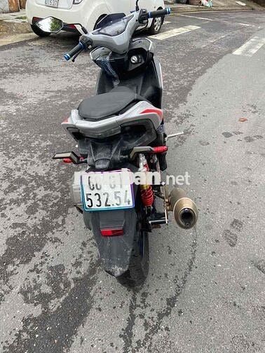 Yamaha NVX 2018 Xám, Đỏ, Xanh