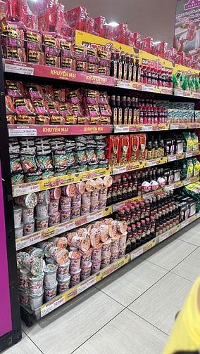 Cần NV phụ đóng thùng,sắp xếp phân loại, dán tem khu vực Bình Tân.