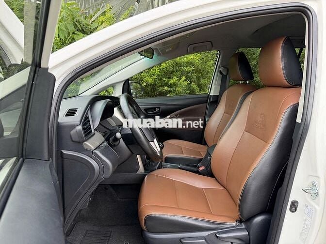 CẦN BÁN TOYOTA INNOVA 2.0E MT 2021 GIÁ TỐT