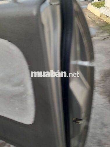 Mitsubishi Jolie 2004 Vàng cát 7 chỗ