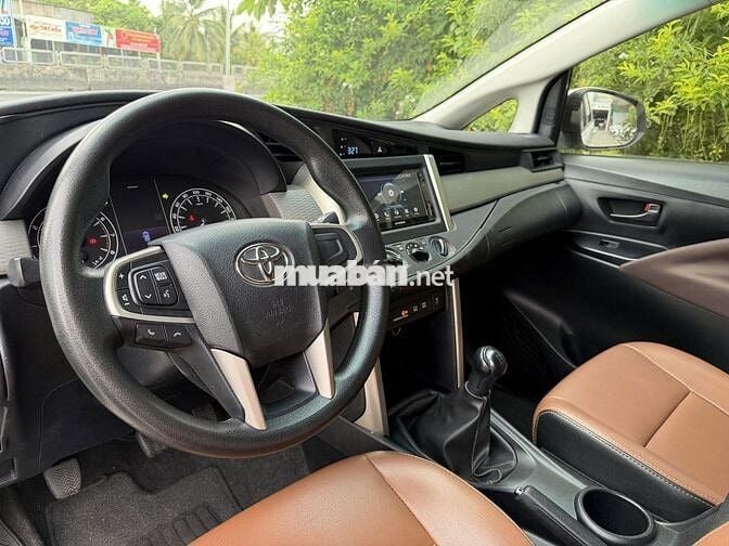 CẦN BÁN TOYOTA INNOVA 2.0E MT 2021 GIÁ TỐT