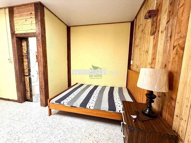 CHO THUÊ NHÀ NGUYÊN CĂN 2 PN SÂN VƯỜN RỘNG GIÁ 8 TRIỆU/THÁNG