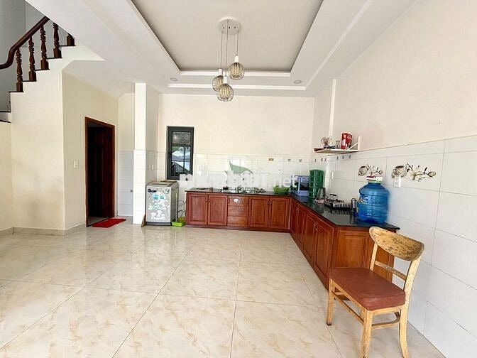 CHO THUÊ NHÀ NGUYÊN CĂN P.9, ĐÀ LẠT – 6 PHÒNG NGỦ – 13 TRIỆU/THÁNG