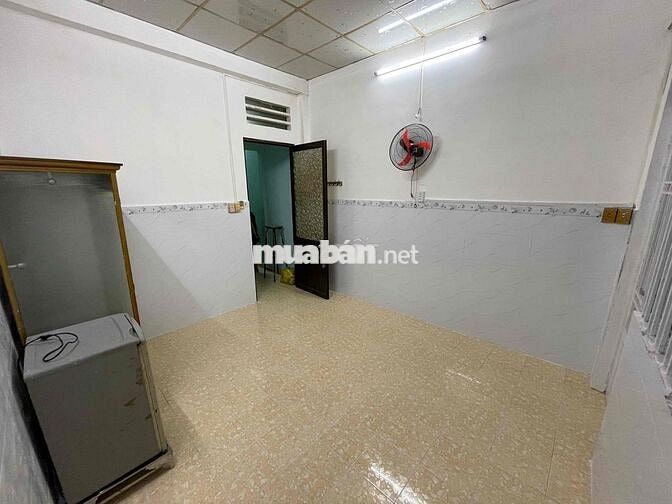 CHO THUÊ PHÒNG TRỌ 18m2 - THOÁNG MÁT, TIỆN NGHI, CÓ BAN CÔNG - Q8