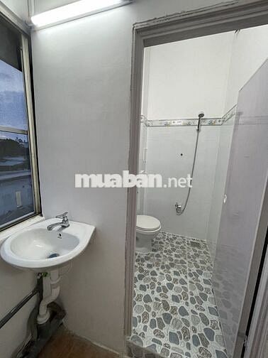 Cho thuê 3 phòng trọ, mặt tiền Trần Xuân Soạn, P Tân Hưng Q7