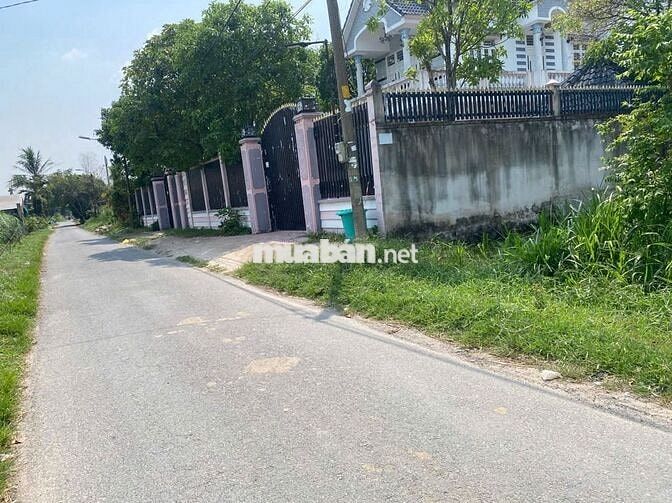 Bán gấp đất tại Giồng Cát,giá 1,35 tỷ, 117m², cách QL22 5p, SHR