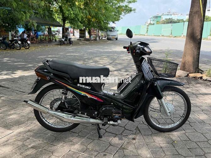 Suzuki Crystal Đen