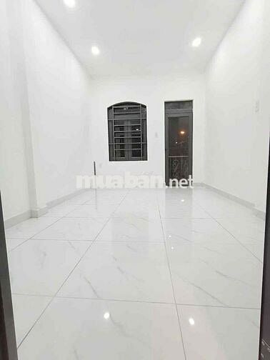 BÁN gấp nhà mặt tiền Đường Bình Tân, 20m2, 3,5TỶ, 3 tầng đẹp