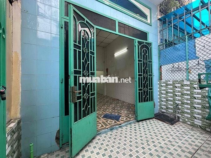 Nhà ngộp Hưng Phú Q.8, dt 3.6x15 shr giá 4.59 tỷ tl.