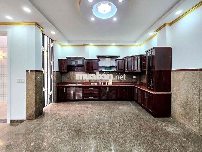 Biệt Thự 12x20m (5PN 6WC) Đường 7m. Khu Tên Lửa. Bình Tân