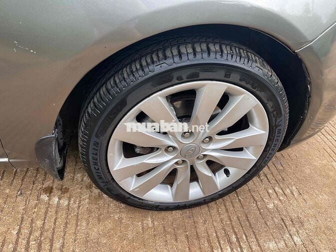 Kia Cerato 2010 Xám 5 chỗ