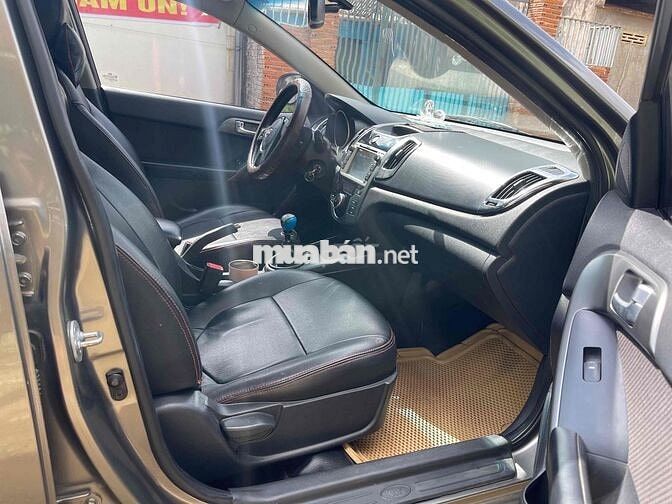 Kia Cerato 2010 Xám 5 chỗ