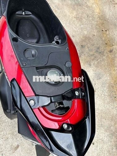Honda Vision 2025 Cao Cấp màu Đỏ