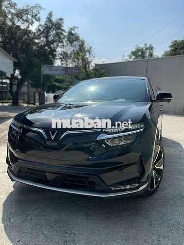VinFast VF8 PLUS 2023 Đen 44.367 km