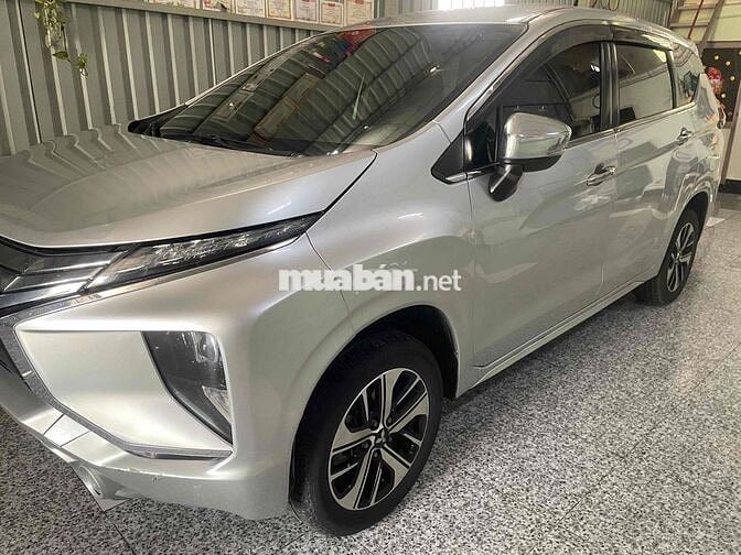 Mitsubishi Xpander 7 chỗ Bạc