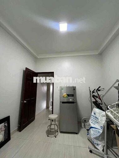 MẶT TIỀN KINH DOANH BA THÁNG HAI Q11 37M2 3.4M x 12M Hướng Tây Bắc