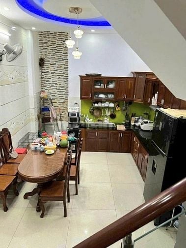 Chi thuê nhà full nội thất đường mã lò