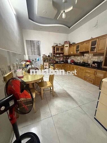 BÁN NHÀ GẦN MẶT TIỀN NGUYỄN VĂN CÔNG, BV 175, SÂN BAY TÂN SƠN NHẤT. CÔ
