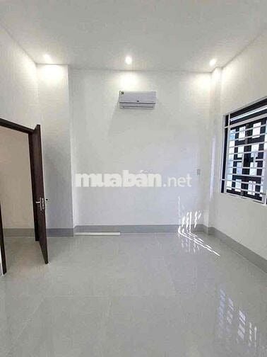 🌻CHO THUÊ NHÀ TRỆT LẦU CÁCH ĐƯỜNG 3/2 CHỈ 50M
