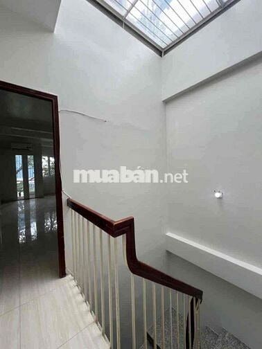 MẶT TIỀN KINH DOANH BA THÁNG HAI Q11 37M2 3.4M x 12M Hướng Tây Bắc