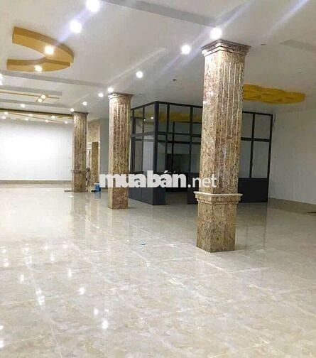 Cho Thuê MB Mặt Tiền 20m Nguyễn Văn Cừ Gần CĐYT Cần Thơ