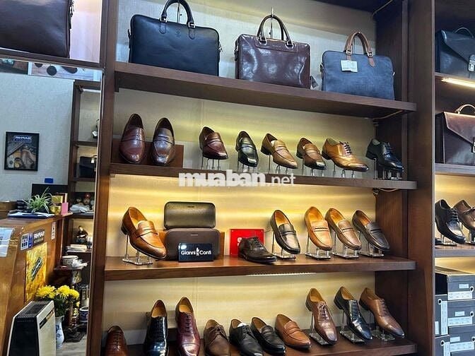 Tuyển nhân viên bán hàng giày da nam