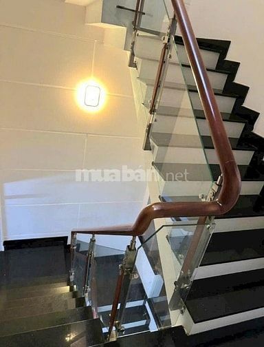 Chi thuê nhà full nội thất đường mã lò