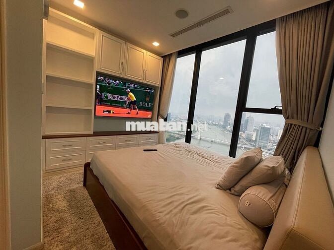 Cho thuê căn 2PN giá 20.5 triệu, 70m2, tại Vinhomes Golden River Bason