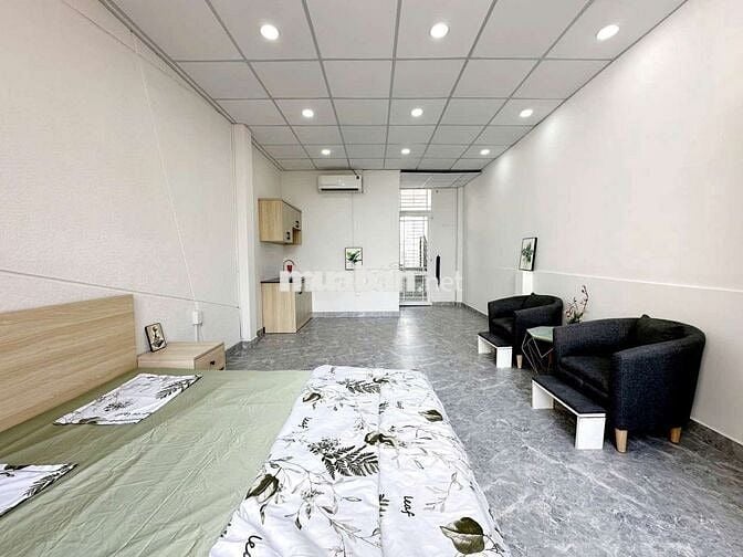 LÝ THƯỜNG KIỆT-STUDIO FULL NỘI THẤT-35M2-CỬA SỔ TRƠI-GẦN BẮC HẢI 