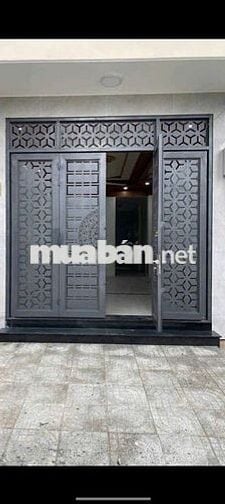 NHÀ CHO THUÊ LÀM CHDV DT 5*17, TRỆT, 4 LẦU, 9PN, CÓ THANG MÁY, SÁT GV