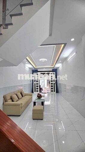 Giá: 5.2 tỷ, đường 6 mét, lề 2 mét Lê Văn Quới, 50m2(4 x 13), 2 tầng