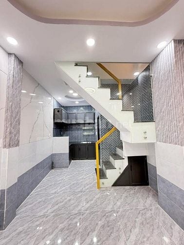 Tôi Cần Bán Căn Nhà Y Như Hình