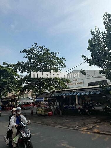 Bán MT ngay Chợ Bình Trị Đông 4m x 27m xây 4x21m C4 ko lỗi phong thuỷ