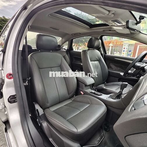 Ford Mondeo sản xuất 2010 đăng kí lần đầu 2013