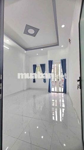 Giá: 5.2 tỷ, đường 6 mét, lề 2 mét Lê Văn Quới, 50m2(4 x 13), 2 tầng